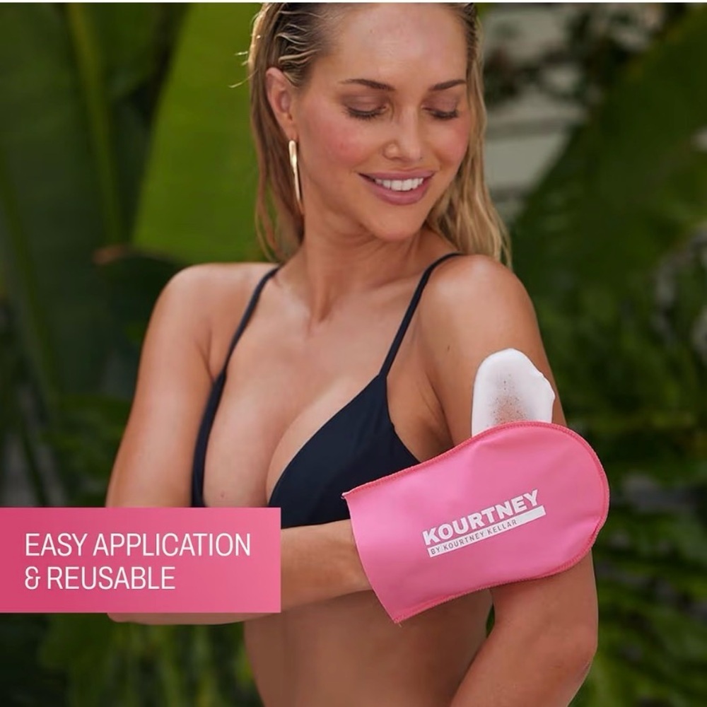 💕 Kourtney Pink Exfoliating Mitts - 12 Pcs to Box. New.